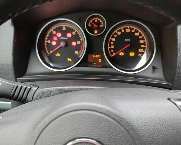 Опель Зафира, объемом двигателя 1.7 л и пробегом 230 тыс. км за 7999 $, фото 43 на Automoto.ua