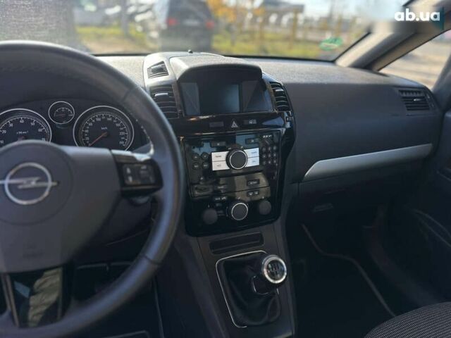 Опель Зафира, объемом двигателя 1.6 л и пробегом 225 тыс. км за 6800 $, фото 29 на Automoto.ua