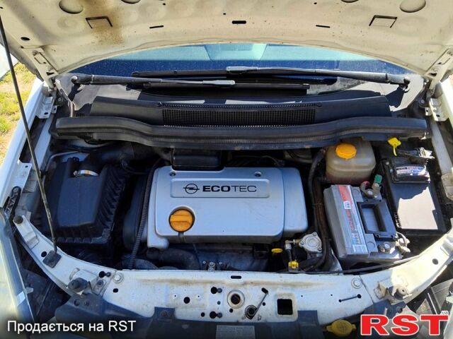 Опель Зафира, объемом двигателя 1.6 л и пробегом 269 тыс. км за 5850 $, фото 4 на Automoto.ua