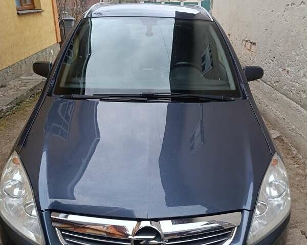 Опель Зафира, объемом двигателя 1.7 л и пробегом 230 тыс. км за 7999 $, фото 16 на Automoto.ua