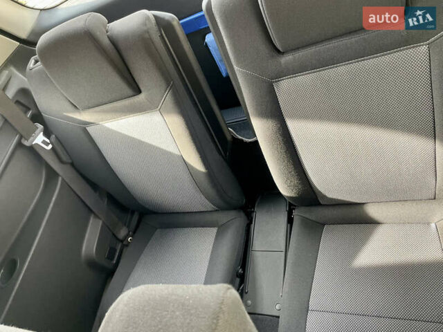 Опель Зафира, объемом двигателя 1.6 л и пробегом 120 тыс. км за 5600 $, фото 33 на Automoto.ua