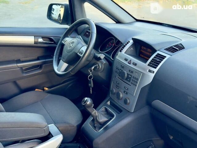 Опель Зафира, объемом двигателя 1.8 л и пробегом 199 тыс. км за 6499 $, фото 1 на Automoto.ua