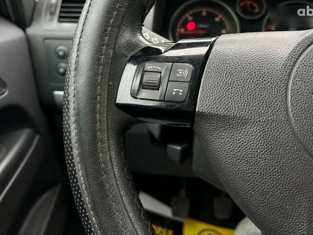 Опель Зафира, объемом двигателя 1.9 л и пробегом 327 тыс. км за 6999 $, фото 20 на Automoto.ua