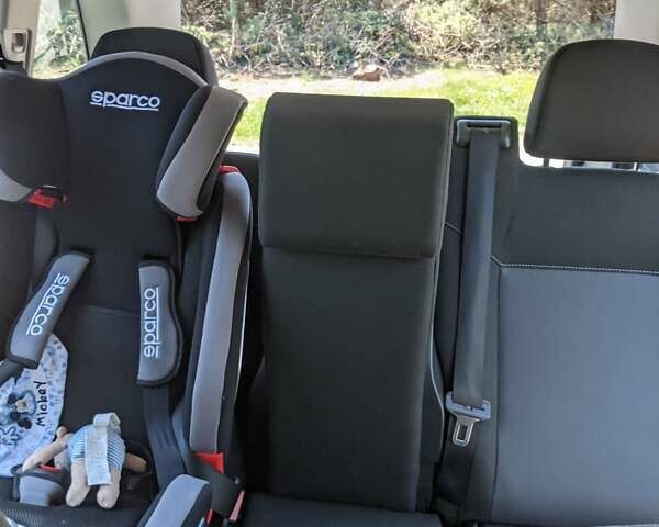 Опель Зафира, объемом двигателя 1.8 л и пробегом 300 тыс. км за 6000 $, фото 7 на Automoto.ua