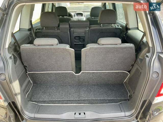 Опель Зафира, объемом двигателя 1.6 л и пробегом 120 тыс. км за 5600 $, фото 24 на Automoto.ua