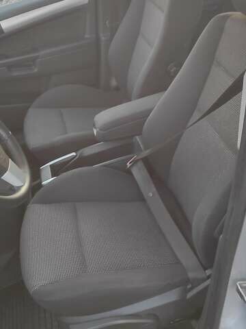 Опель Зафира, объемом двигателя 0 л и пробегом 238 тыс. км за 6000 $, фото 8 на Automoto.ua