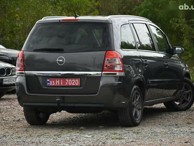 Опель Зафира, объемом двигателя 0 л и пробегом 236 тыс. км за 6999 $, фото 10 на Automoto.ua
