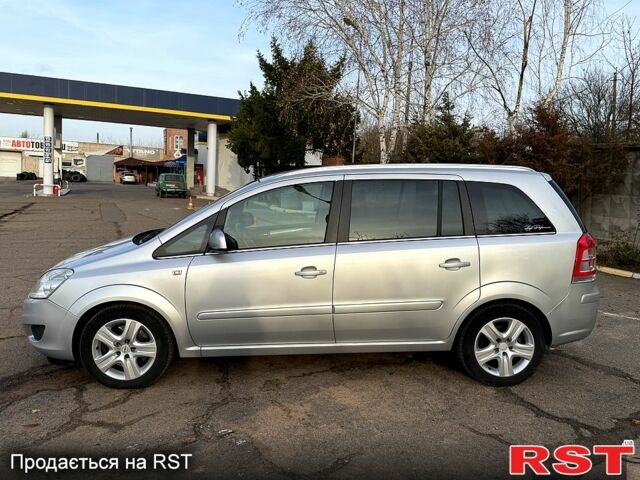 Опель Зафира, объемом двигателя 1.7 л и пробегом 200 тыс. км за 7000 $, фото 3 на Automoto.ua