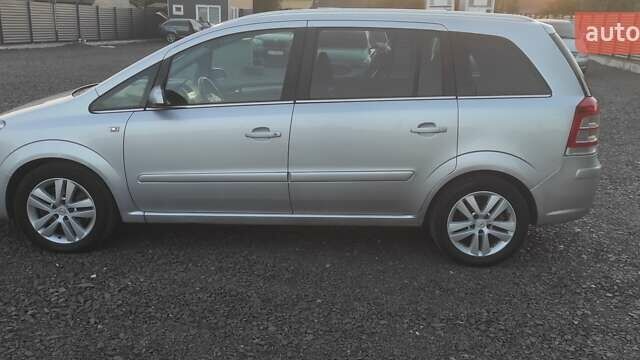 Опель Зафира, объемом двигателя 0 л и пробегом 238 тыс. км за 6000 $, фото 6 на Automoto.ua