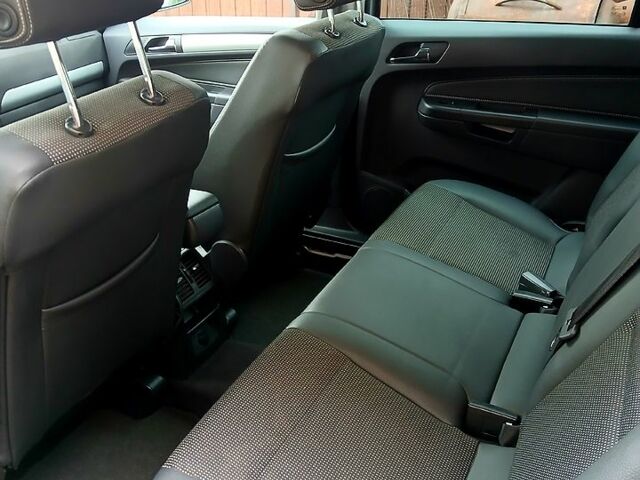 Опель Зафіра, об'ємом двигуна 1.8 л та пробігом 172 тис. км за 7500 $, фото 5 на Automoto.ua