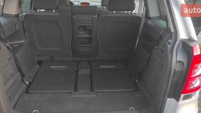 Опель Зафира, объемом двигателя 0 л и пробегом 238 тыс. км за 6000 $, фото 12 на Automoto.ua