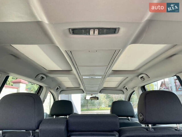 Опель Зафира, объемом двигателя 1.6 л и пробегом 120 тыс. км за 5600 $, фото 25 на Automoto.ua