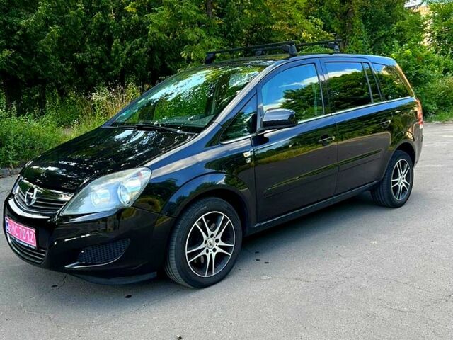 Опель Зафира, объемом двигателя 1.8 л и пробегом 245 тыс. км за 7300 $, фото 5 на Automoto.ua