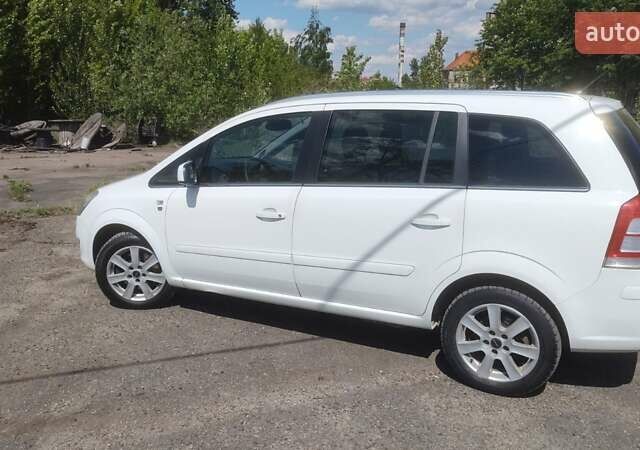 Опель Зафира, объемом двигателя 1.6 л и пробегом 361 тыс. км за 7000 $, фото 6 на Automoto.ua