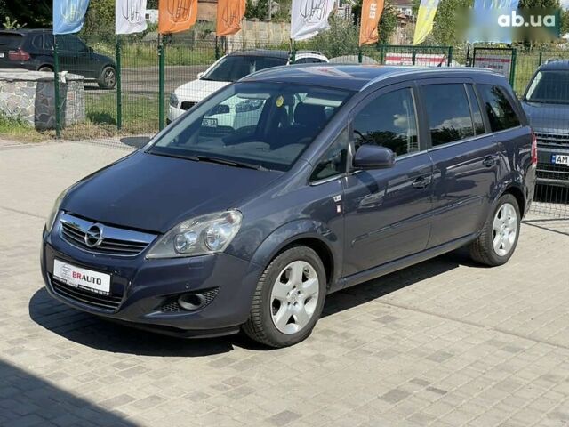 Опель Зафира, объемом двигателя 2.2 л и пробегом 100 тыс. км за 8555 $, фото 1 на Automoto.ua