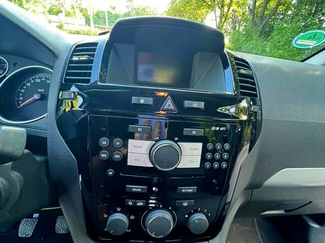 Опель Зафира, объемом двигателя 1.8 л и пробегом 245 тыс. км за 7300 $, фото 6 на Automoto.ua