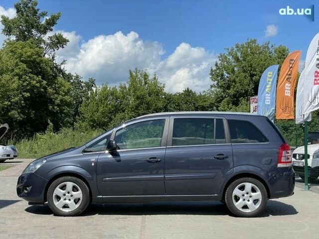 Опель Зафира, объемом двигателя 2.2 л и пробегом 100 тыс. км за 8555 $, фото 11 на Automoto.ua