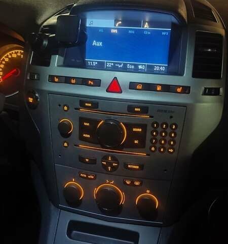 Опель Зафира, объемом двигателя 1.6 л и пробегом 243 тыс. км за 6700 $, фото 9 на Automoto.ua