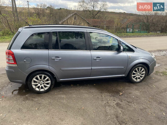 Опель Зафіра, об'ємом двигуна 1.7 л та пробігом 244 тис. км за 8000 $, фото 2 на Automoto.ua