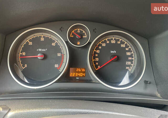 Опель Зафира, объемом двигателя 1.7 л и пробегом 223 тыс. км за 6899 $, фото 10 на Automoto.ua