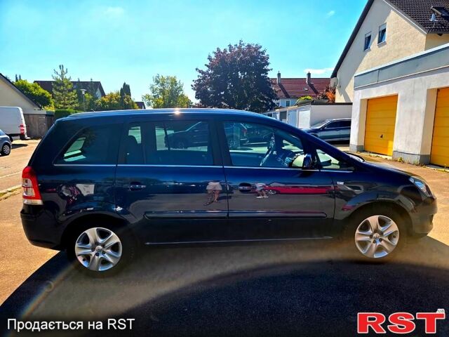 Опель Зафира, объемом двигателя 1.6 л и пробегом 190 тыс. км за 7750 $, фото 1 на Automoto.ua