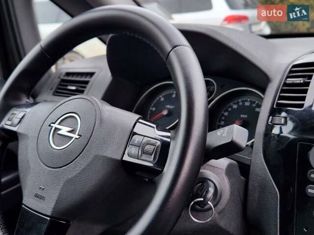 Опель Зафира, объемом двигателя 1.7 л и пробегом 243 тыс. км за 5400 $, фото 30 на Automoto.ua
