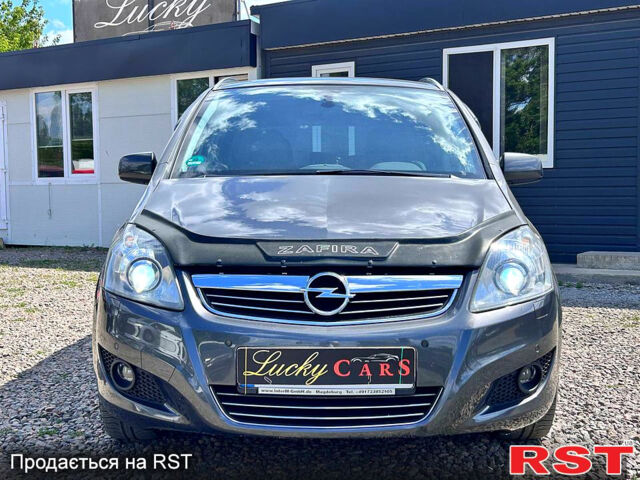 Опель Зафира, объемом двигателя 1.8 л и пробегом 221 тыс. км за 7200 $, фото 1 на Automoto.ua