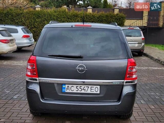 Опель Зафира, объемом двигателя 1.7 л и пробегом 243 тыс. км за 5400 $, фото 8 на Automoto.ua