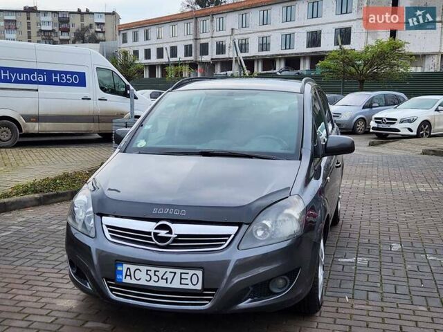 Опель Зафира, объемом двигателя 1.7 л и пробегом 243 тыс. км за 5400 $, фото 1 на Automoto.ua