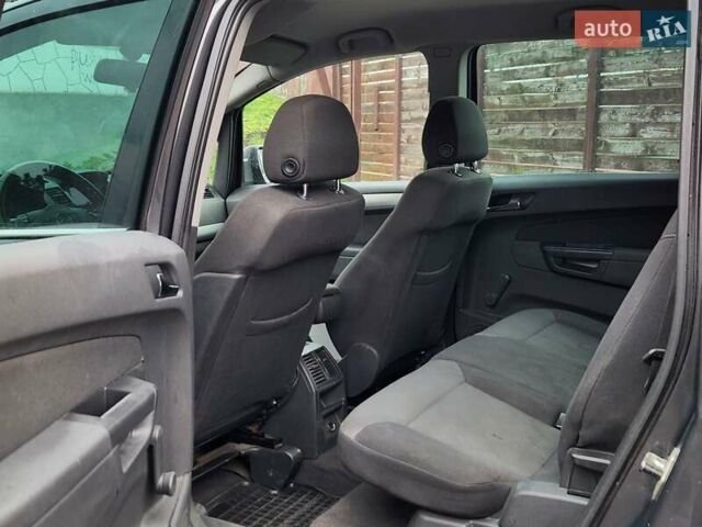 Опель Зафира, объемом двигателя 1.7 л и пробегом 243 тыс. км за 5400 $, фото 19 на Automoto.ua
