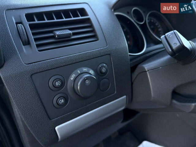 Опель Зафира, объемом двигателя 1.8 л и пробегом 200 тыс. км за 8300 $, фото 14 на Automoto.ua