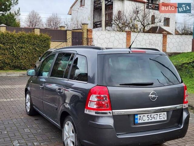 Опель Зафира, объемом двигателя 1.7 л и пробегом 243 тыс. км за 5400 $, фото 10 на Automoto.ua
