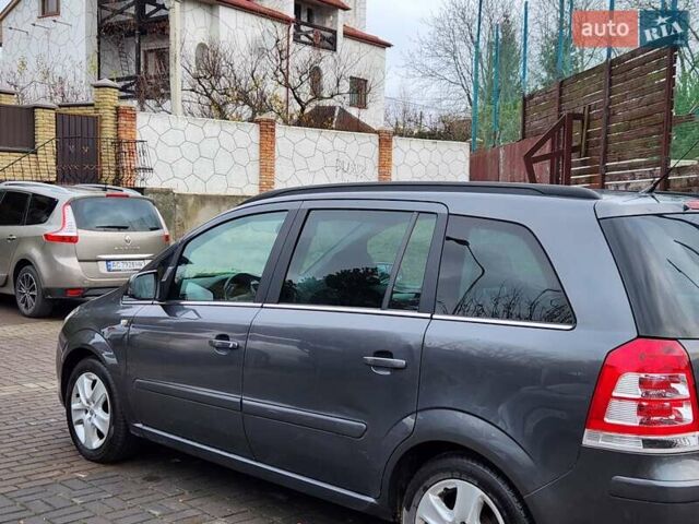 Опель Зафира, объемом двигателя 1.7 л и пробегом 243 тыс. км за 5400 $, фото 11 на Automoto.ua