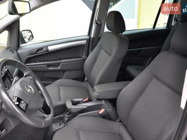 Опель Зафира 2012 в Львове на Automoto.ua Опель Зафира, объемом двигателя 1.7 л и пробегом 196 тыс. км за 6800 $, фото 18 на Automoto.ua