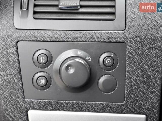 Опель Зафира 2012 в Львове на Automoto.ua Опель Зафира, объемом двигателя 1.7 л и пробегом 196 тыс. км за 6800 $, фото 31 на Automoto.ua