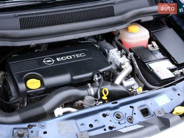 Опель Зафира, объемом двигателя 0 л и пробегом 195 тыс. км за 8300 $, фото 29 на Automoto.ua