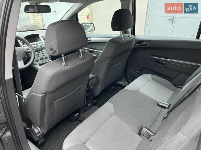 Опель Зафира, объемом двигателя 1.6 л и пробегом 173 тыс. км за 7200 $, фото 44 на Automoto.ua