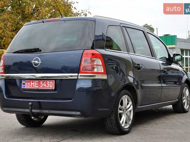 Опель Зафира 2012 в Львове на Automoto.ua Опель Зафира, объемом двигателя 1.7 л и пробегом 196 тыс. км за 6800 $, фото 9 на Automoto.ua
