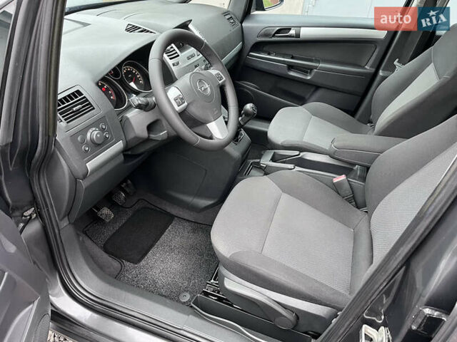 Опель Зафира, объемом двигателя 1.6 л и пробегом 173 тыс. км за 7200 $, фото 38 на Automoto.ua