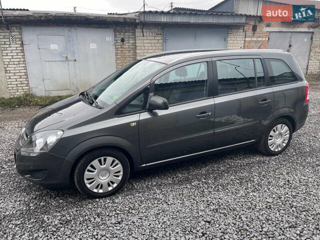 Опель Зафира, объемом двигателя 1.6 л и пробегом 173 тыс. км за 7200 $, фото 14 на Automoto.ua