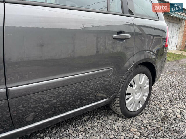 Опель Зафира, объемом двигателя 1.6 л и пробегом 173 тыс. км за 7200 $, фото 26 на Automoto.ua