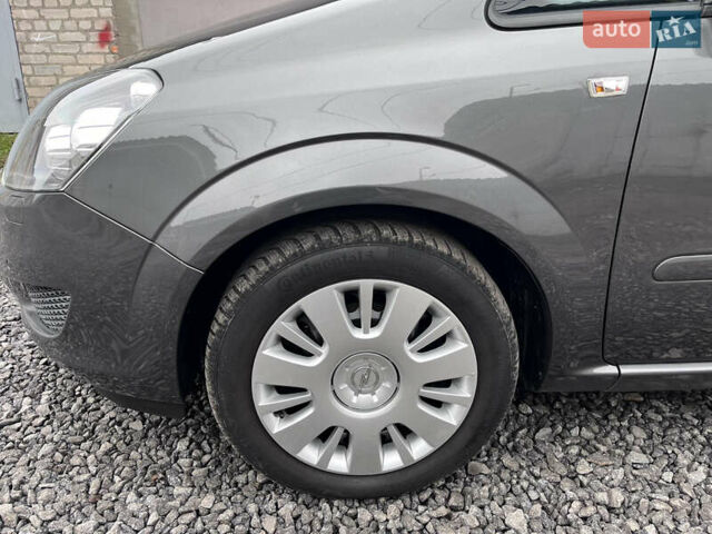 Опель Зафира, объемом двигателя 1.6 л и пробегом 173 тыс. км за 7200 $, фото 24 на Automoto.ua