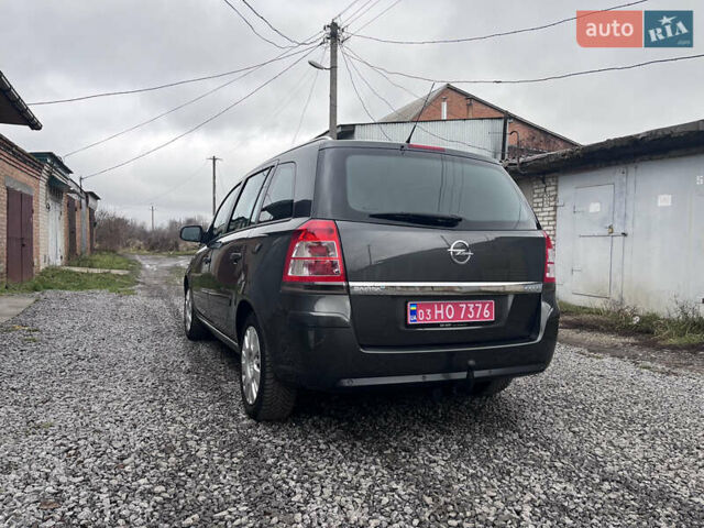 Опель Зафира, объемом двигателя 1.6 л и пробегом 173 тыс. км за 7200 $, фото 11 на Automoto.ua