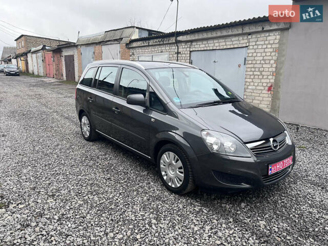 Опель Зафира, объемом двигателя 1.6 л и пробегом 173 тыс. км за 7200 $, фото 4 на Automoto.ua