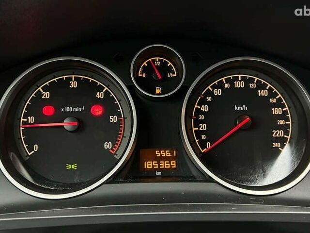 Опель Зафира, объемом двигателя 1.7 л и пробегом 185 тыс. км за 8999 $, фото 9 на Automoto.ua