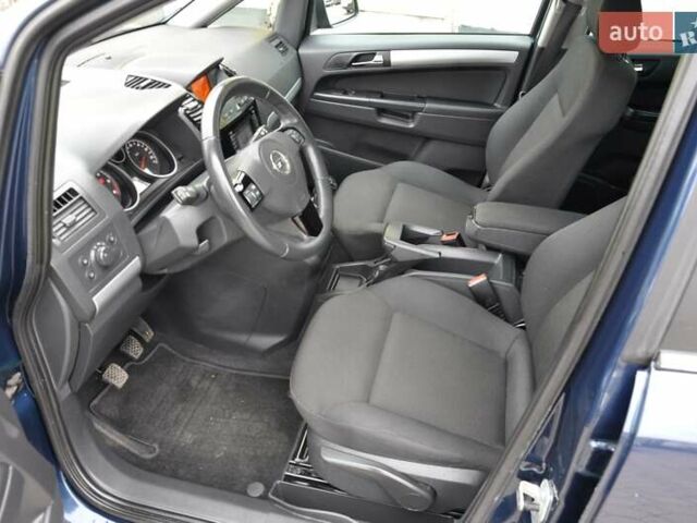 Опель Зафира 2012 в Львове на Automoto.ua Опель Зафира, объемом двигателя 1.7 л и пробегом 196 тыс. км за 6800 $, фото 16 на Automoto.ua