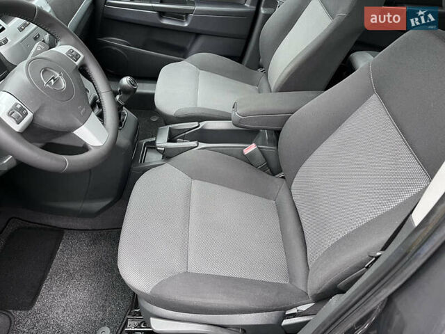Опель Зафира, объемом двигателя 1.6 л и пробегом 173 тыс. км за 7200 $, фото 37 на Automoto.ua
