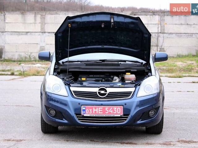 Опель Зафира, объемом двигателя 0 л и пробегом 195 тыс. км за 8300 $, фото 27 на Automoto.ua