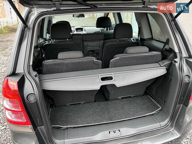 Опель Зафира, объемом двигателя 1.6 л и пробегом 173 тыс. км за 7200 $, фото 60 на Automoto.ua