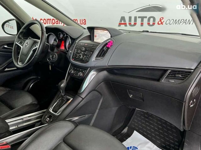 Опель Зафира, объемом двигателя 2 л и пробегом 237 тыс. км за 10250 $, фото 7 на Automoto.ua
